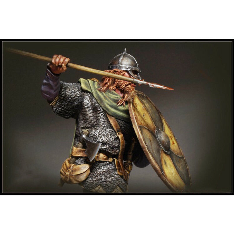 1/12 resin figures bust model kit A warrior in battle Unassembled Upainted