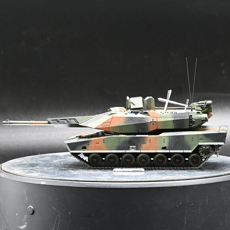 1/72 Sanrong German KF51 Main Battle Tank Tricolor Painted Finished Model