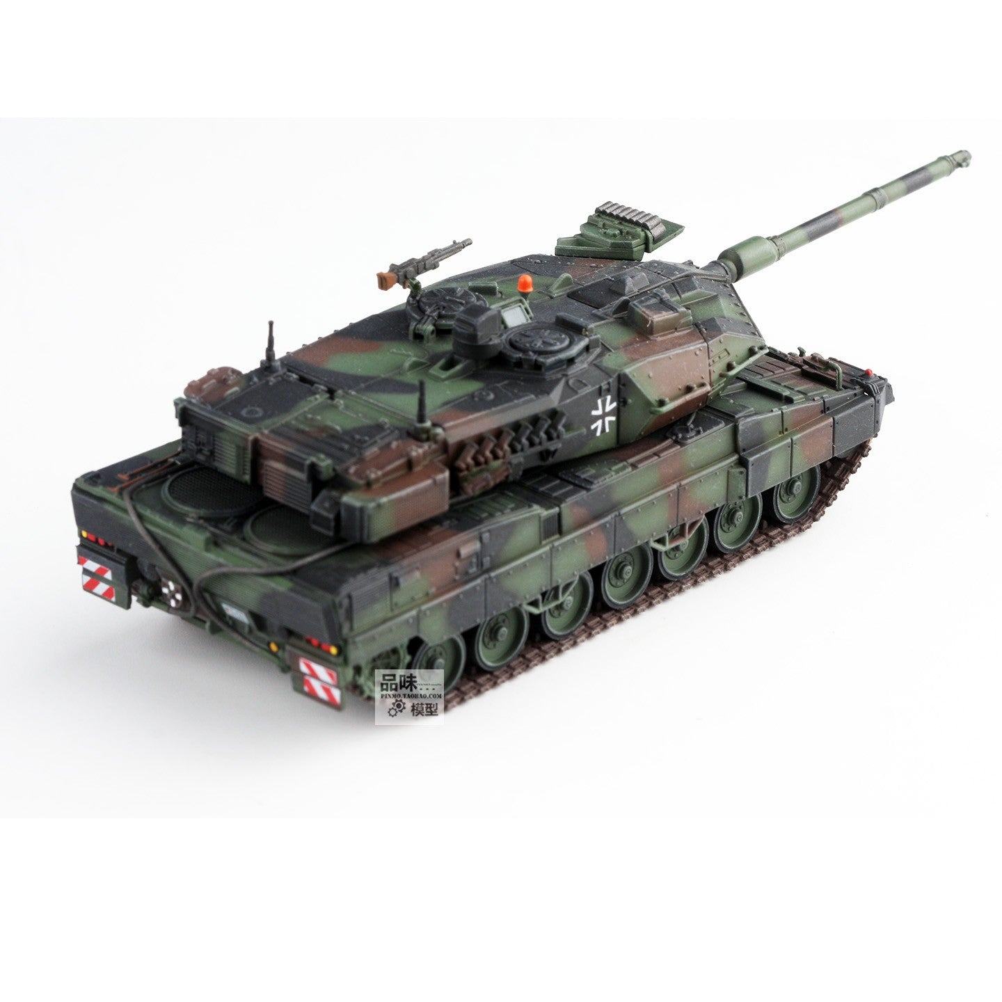 1/72 German Leopard 2A7 Main Battle Tank Three Color Camouflage Finished Model