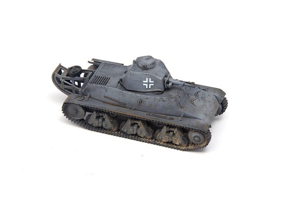 S-Model 1/72 CP0007 German 38H735(f) Light Tank Finished Static Model Ornament