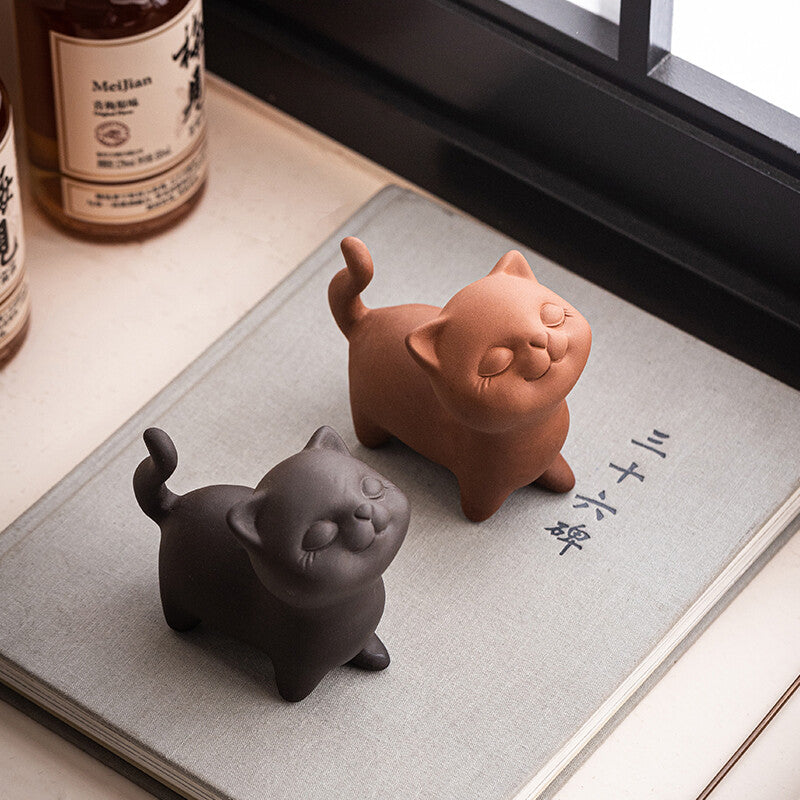 Multi Functional Tea Pet Cat Statue Yixing Zisha Purple Clay Holder for Lid New