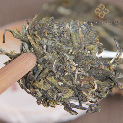 100g Raw Pu'er Tea Cake Yunnan Yiwu Green Ancient Tree Aged Leaf Tea