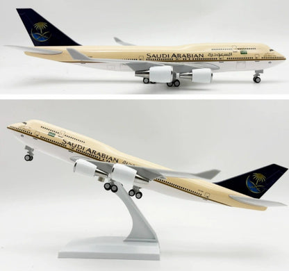 30CM SAUDI ARABIAN BOEING 747-400 Airplane Landing Gear Resin Aircraft Model