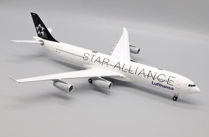1:200 JC Wings Lufthansa AIRBUS A340-300 Passenger Plane Diecast Aircraft Model