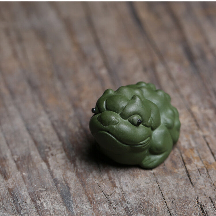 Chinese Zisha Purple Clay Tea Pet Frog Statue Small Size Green Clay Tea Play New
