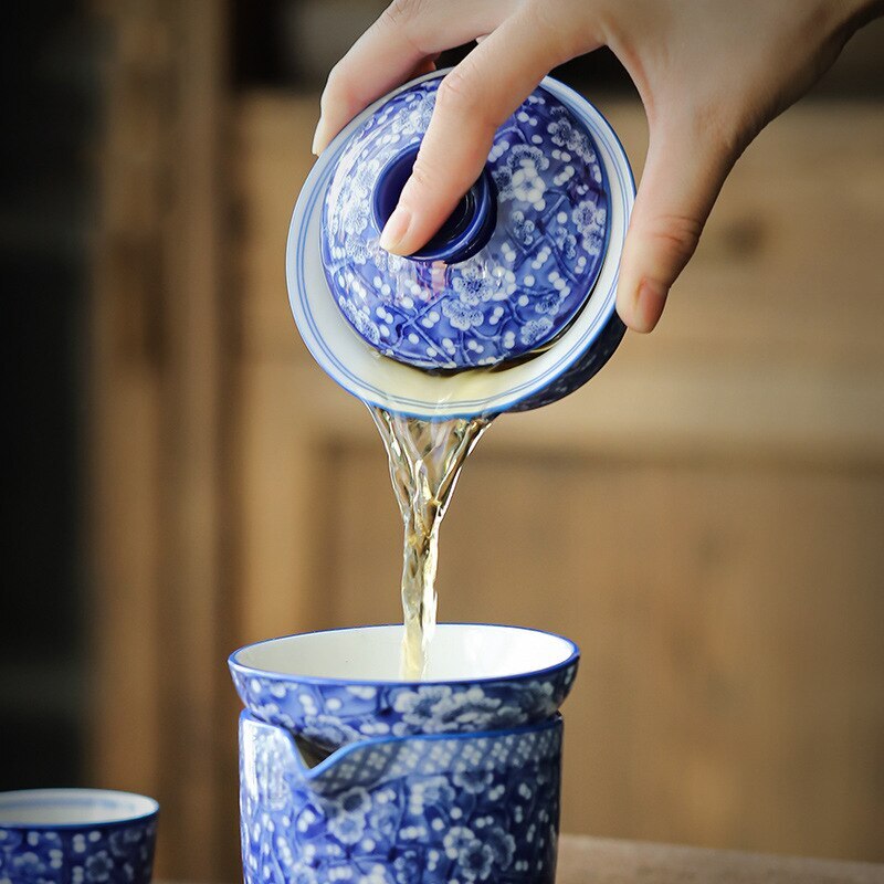 Blue and White Porcelain Gaiwan Full Color Porcelain Set Three-Piece Tea Tureen