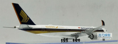 1:400 JC Wings SINGAPORE AIRLINES AIRBUS A350XWB Passenger Plane Diecast Model