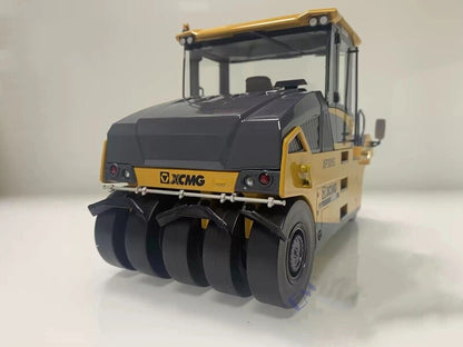 1:25 XCMG XP305S Tire Roller Construction Machinery Equipment Diecast Model