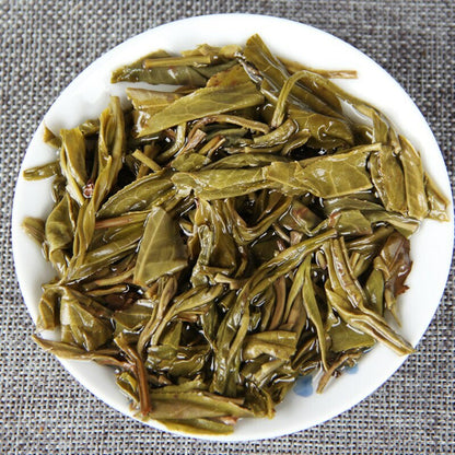 Yunnan Old Tree Shen Puer Tea Spring of Jingmai Raw Puer Tea Cake 357g