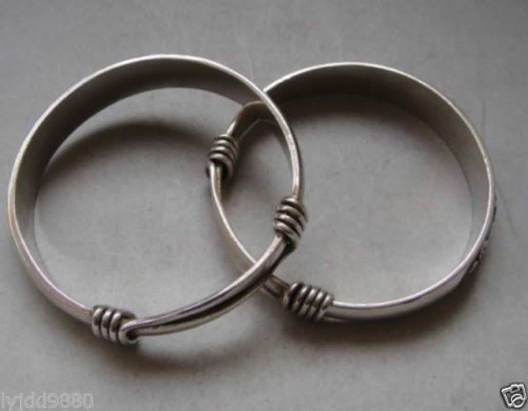 A Pair Handwork Miao Silver Carved with Guanyin Auspicious Adjust Bracelet