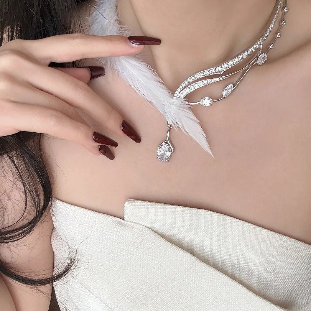 Feather & Sparkling Waterdrop Choker Necklace - Layered Collarbone Chain