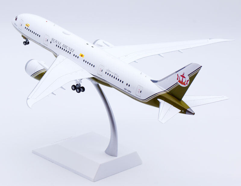 1:200 JC Wings ROYAL BRUNEI BOEING B787-8 Passenger Plane Diecast Aircraft Model