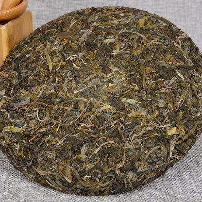 Green Tea Yiwu Scrapers Cake Early Spring Tea Healthy Drink 357g