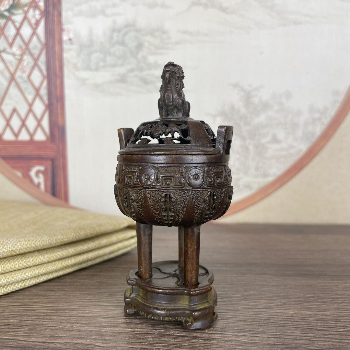 Antique Bronze Tripod Censer Lion Lid Incense Burner for Tea Ceremony