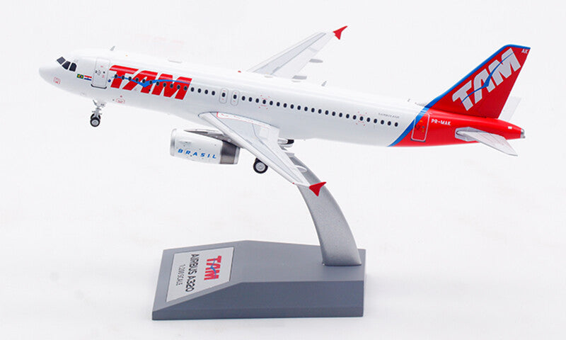 1:200 InFlight TAM AIRBUS A320 Passenger Airplane Diecast Aircraft Plane Model