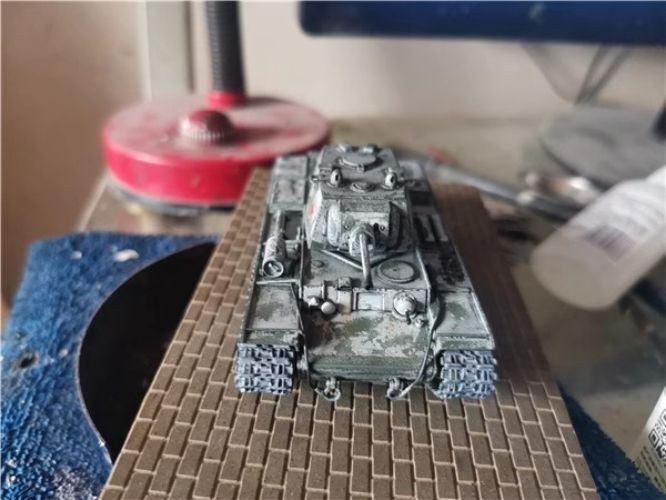 Homemade 1/72 WWII Soviet KV1 Main Battle Tank Model Finished Ornament
