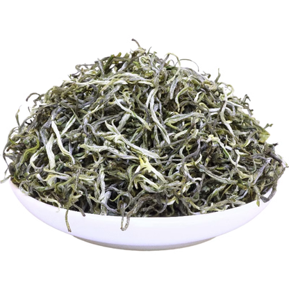 Dian Lv Silver Tips Yunnan Green Tea Supreme Organic Early Spring Snowy Mountain