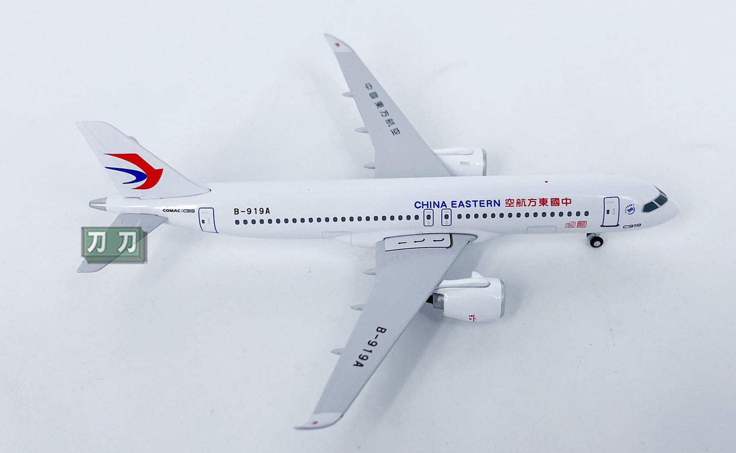 1:400 NG Lite CHINA EASTERN C919 B-919A Passenger Airplane Diecast Model