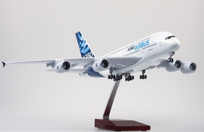 1:200 37CM AIRBUS A380 Passenger Airplane Landing Gears Resin  Aircraft Model
