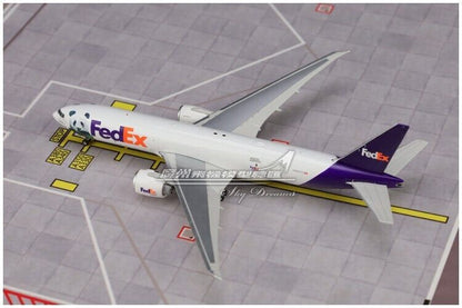 1:400 Phoenix FedEx BOEING 777-200F Passenger Airplane Diecast Aircraft Model
