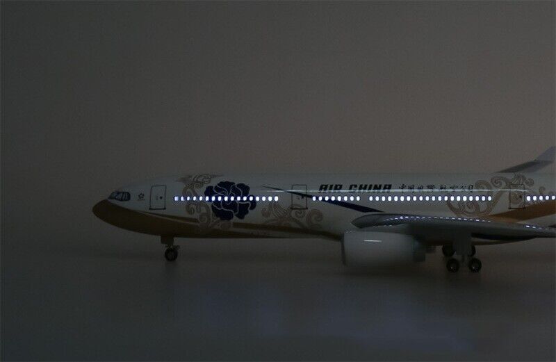 47CM AIR CHINA AIRBUS A330 Passenger Plane Led Sound Light Resin Aircraft Model