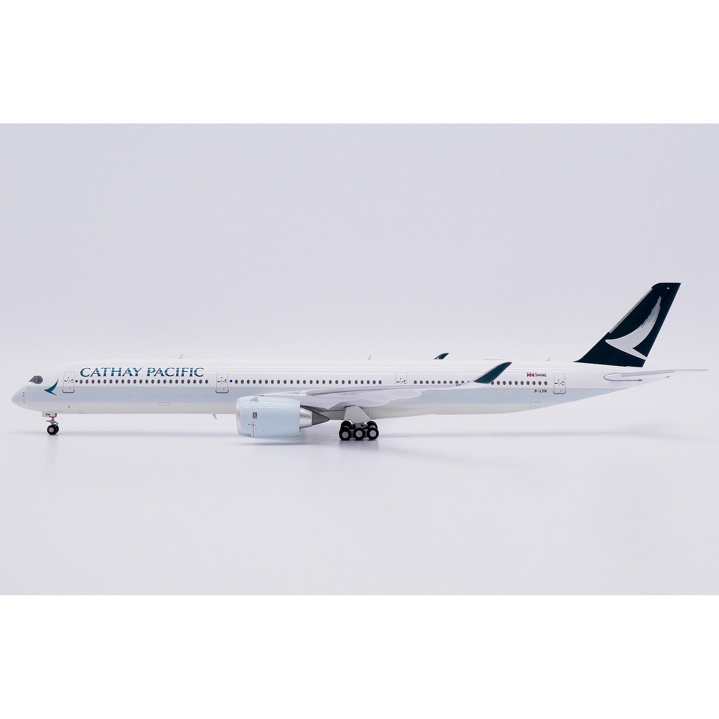 1:400 JC Wings Cathay Pacific A350-1000XWB B-LXN Airplane Diecast Aircraft Model