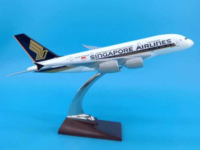 36CM SINGAPORE AIRLINES AIRBUS A380 Passenger Aircraft Resin Airplane Model