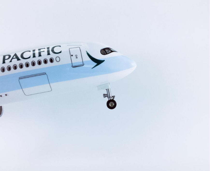 47CM 1:140 CATHAY PACIFIC AIRBUS A350 Airplane Landing Gear Resin Aircraft Model