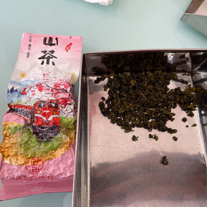 Taiwan unique Oolong tea,Alishan,High-mountain Oolong tea,Winter,150g*4