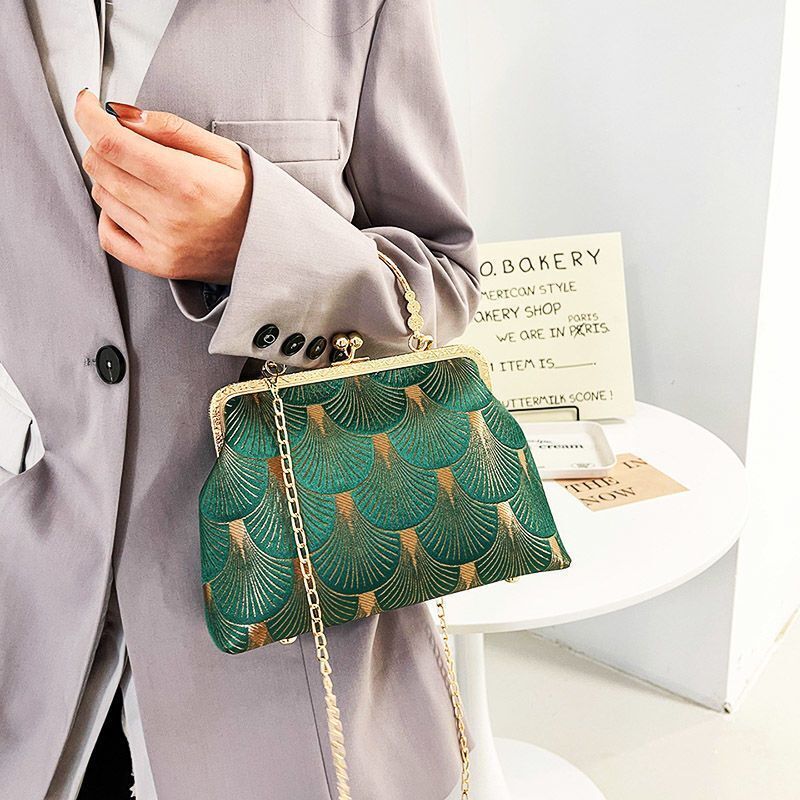 Vintage Green Fashion Bags Shell Lock Tote Handbags Purses 120 CM Chain Strap