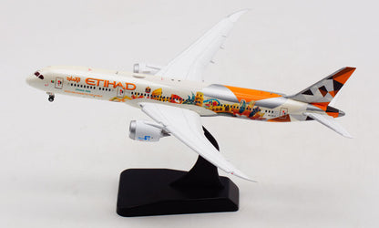 JC Wings Etihad Airways FROM ABU DHABI B787-9 A6-BLH Flaps Down 1:400 model