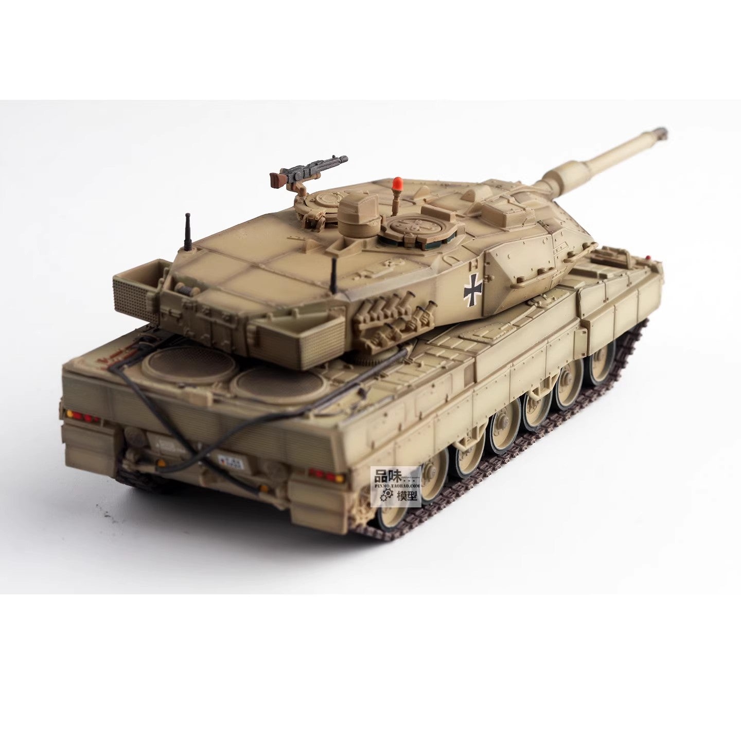 Panzerkampf 1/72 German Leopard 2A5 Main Battle Tank Finished Model Ornament