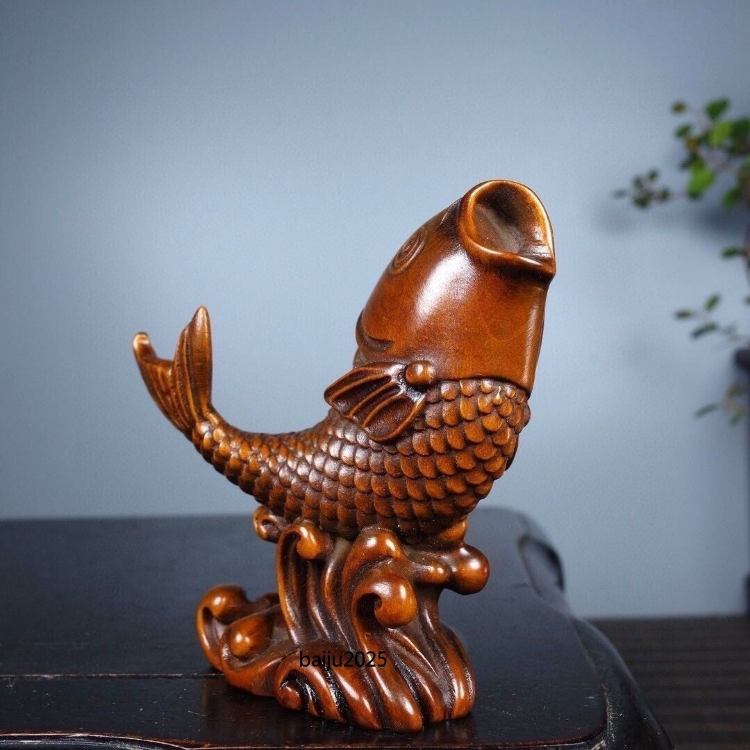 Antique boxwood carving art handcrafted carp statue decoration home fish Pendant