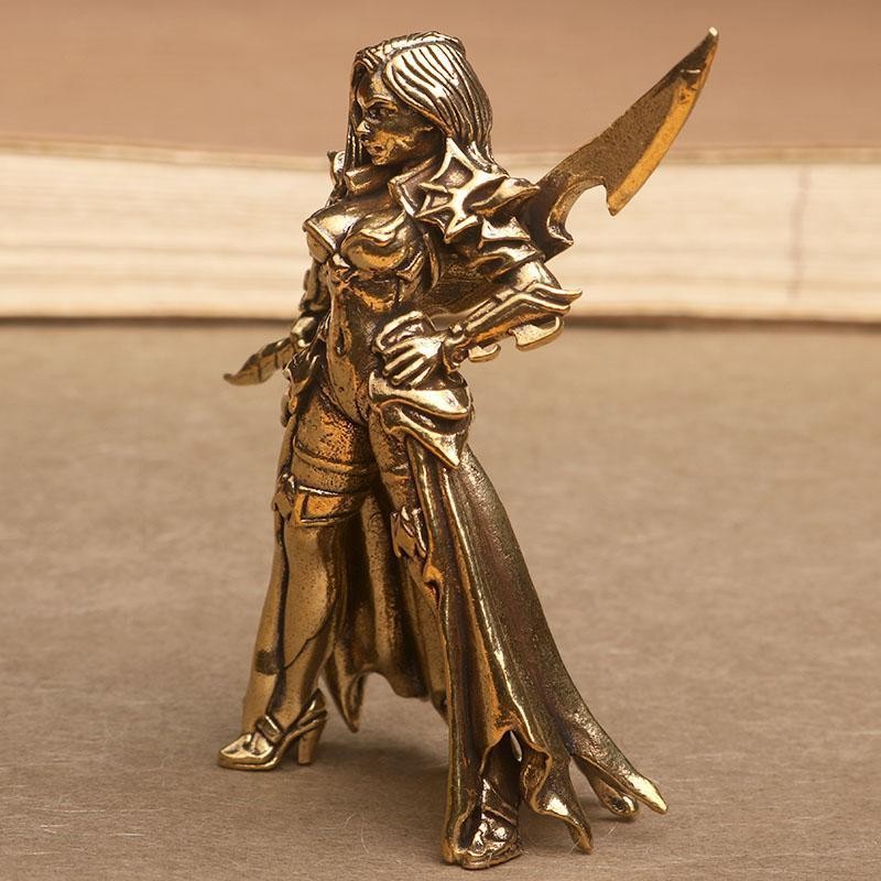 Brass Solid Beauty Warrior Statue Desktop Tea Pet Warcraft Craft Ornament