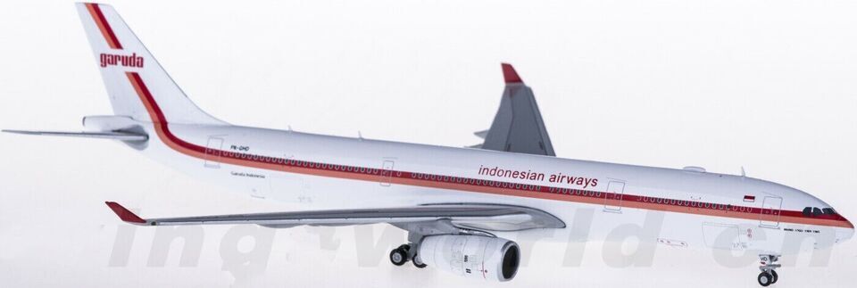 1:400 JC Wings Garuda Indonesia AIRBUS A330-300 Passenger Airplane Diecast Model