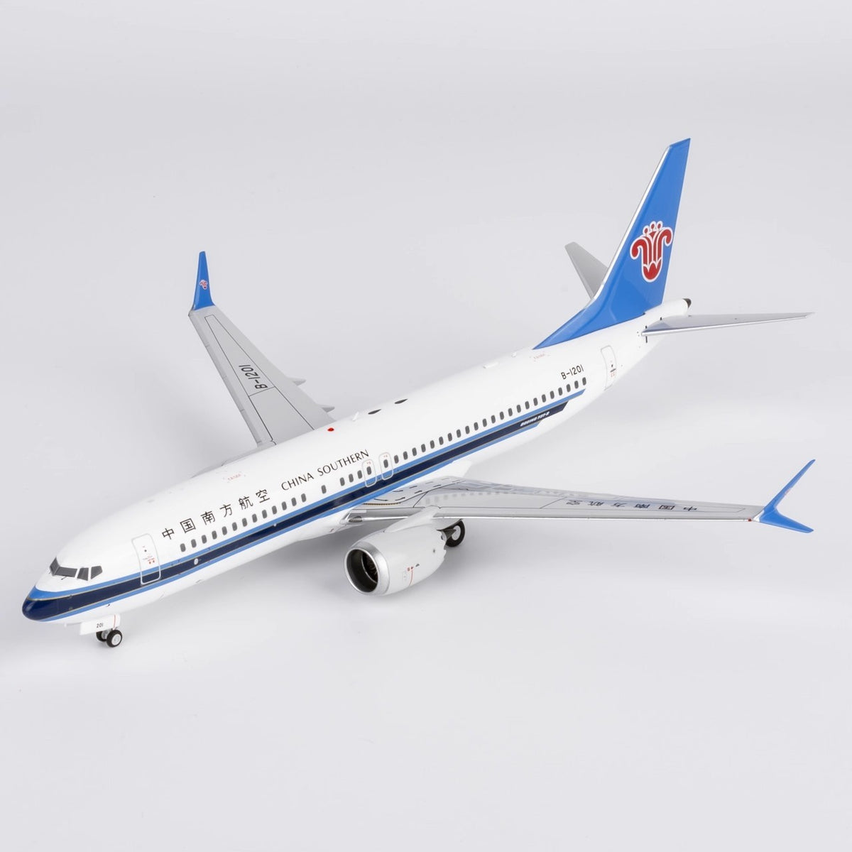 1:200 NGmodels China Southern Boeing 737 MAX 8 Passenger Diecast Airplane Model