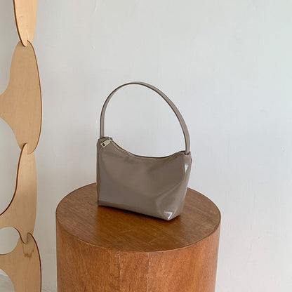 Elegant Shoulder Bags Synthetic Leather Vintage Handbag Travel Underarm Clutch