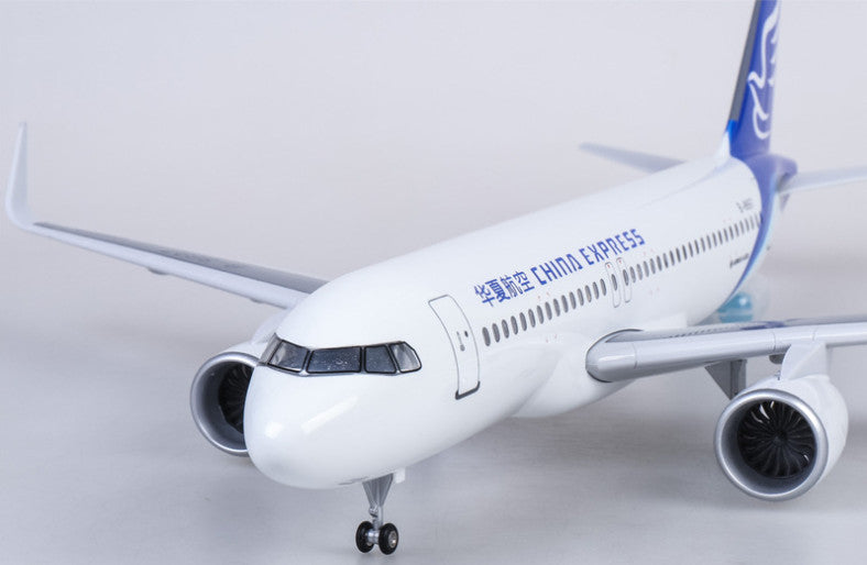 1:80 47CM CHINA EXPRESS AIRBUS A320neo Aircraft Landing Gear Resin Plane Model