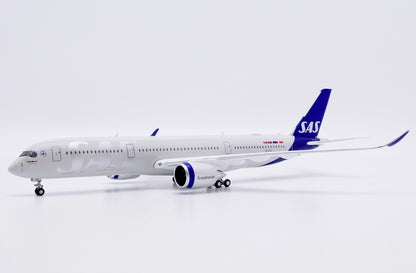 1:400 JC Wings SAS Airbus A350-900XWB Passenger Airplane Diecast Aircraft Model