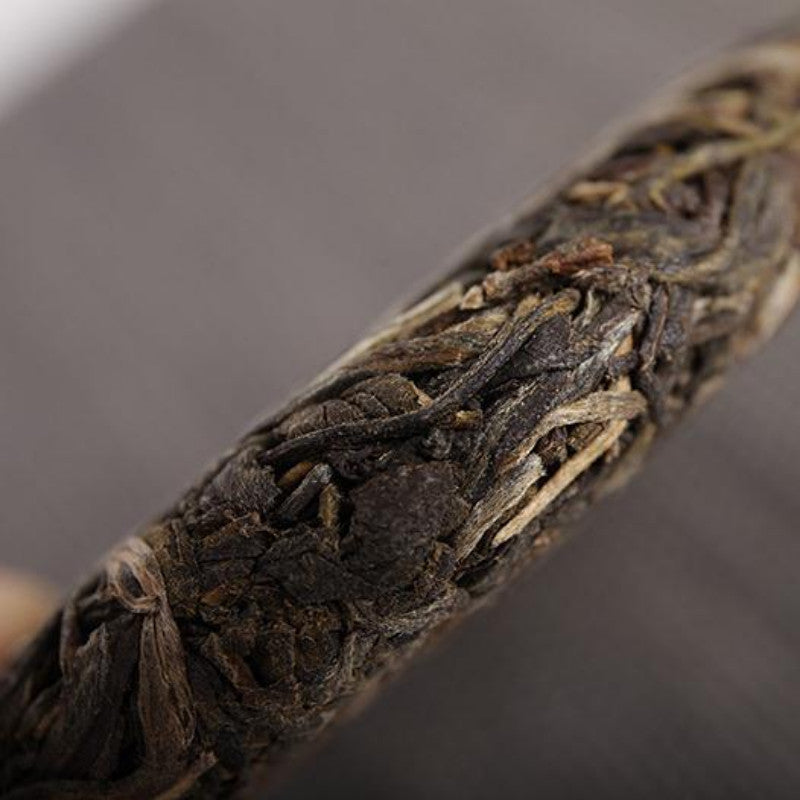 100g Yunnan Raw Puerh Tea Cake Iceland Pu-erh Shengcha Big Leaf Pu'er Green Tea
