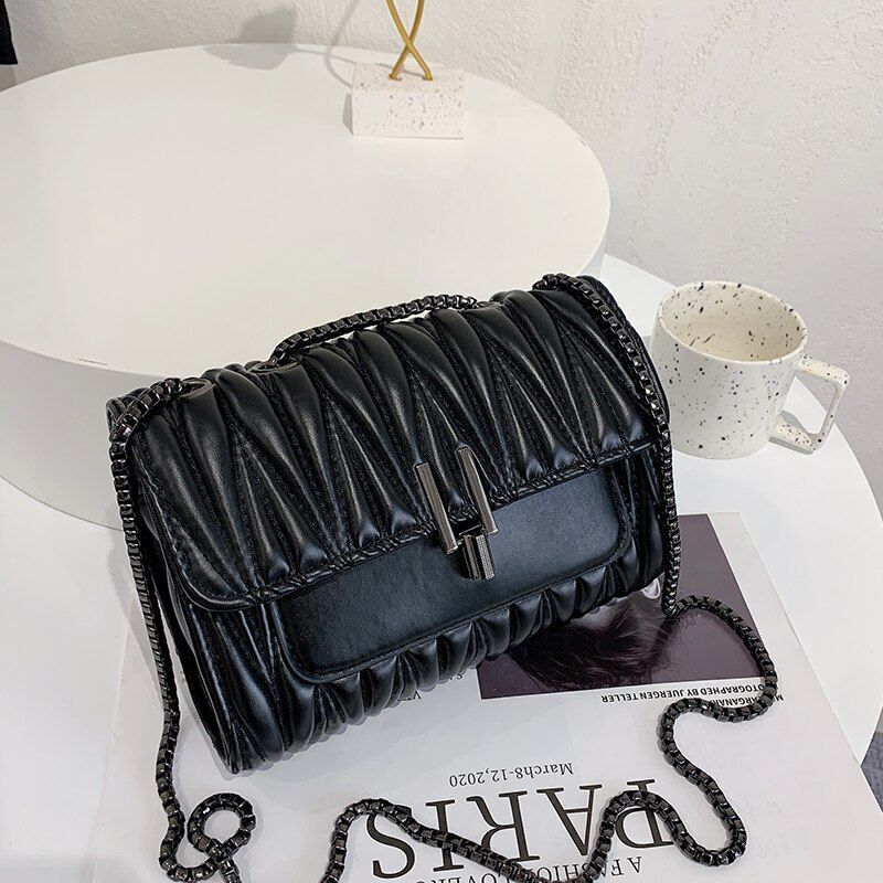 Synthetic Messenger Bag Handbag Luxury Purse Shoulder Bag 15*21*8 CM Nylon Pouch