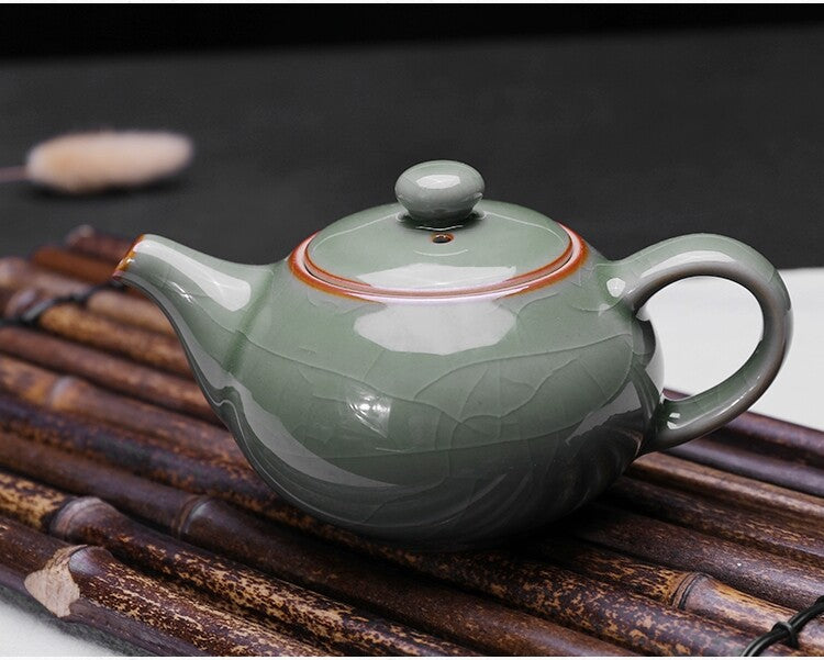 Thicker Glaze Porcelain Tea Pot Crackle Line Brother Kiln Geyao Craft Longquan