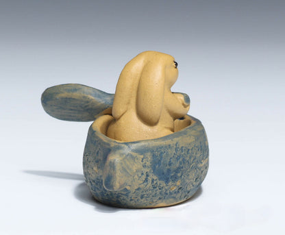 China Yixing Zisha Pottery Duan Clay Animal Zodiac Rabbit Oarage Tea Pet Statue