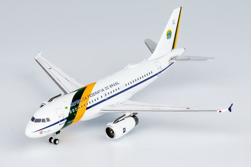 1:400 NG Model DELTA AIRBUS A319 Passenger Airplane Diecast Aircraft Plane Model