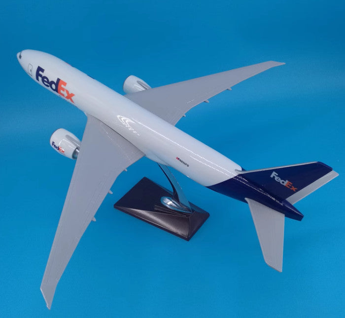 47CM FedEx Express BOEING 777 Passenger Airplane Resin Aircraft Plane Model