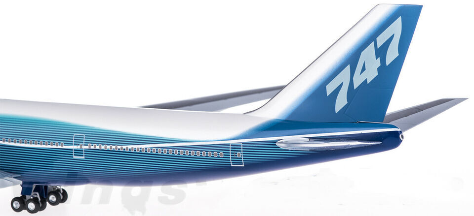 1:200 35CM Hogan BOEING 747-400 Passenger Airplane ABS Plastic Aircraft Model