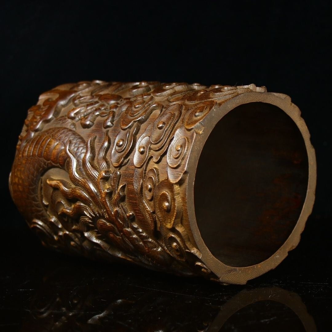 Old Chinese Natural Bamboo Hand Carved Exquisite Dragon Brush Pot Pen Holder