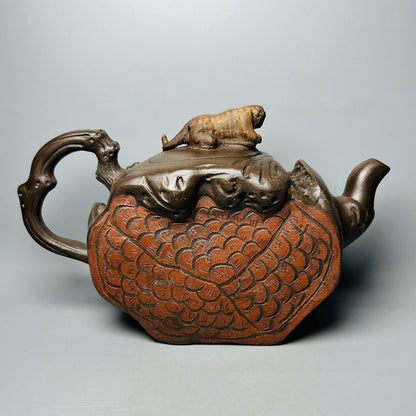 Chinese Yixing Purple Clay Teapot Tea Set Pot Zisha Ceramic Cute Decor Figurine