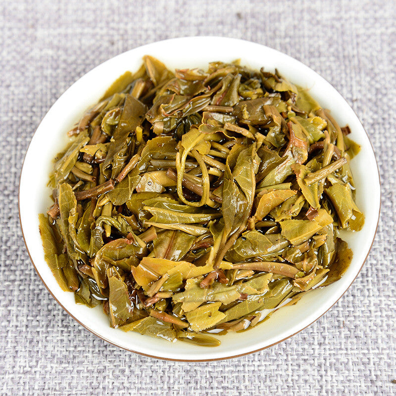 200g Yunnan Pu'er Seven Seed Cake Tea High Pole Raw Tea Cake Early Spring Tea