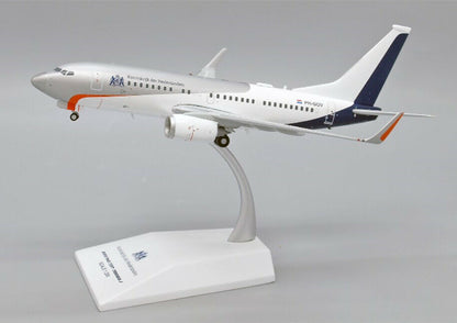 1:200 JC Wings Netherlands Government BOEING 737-700 Airplane Diecast Model